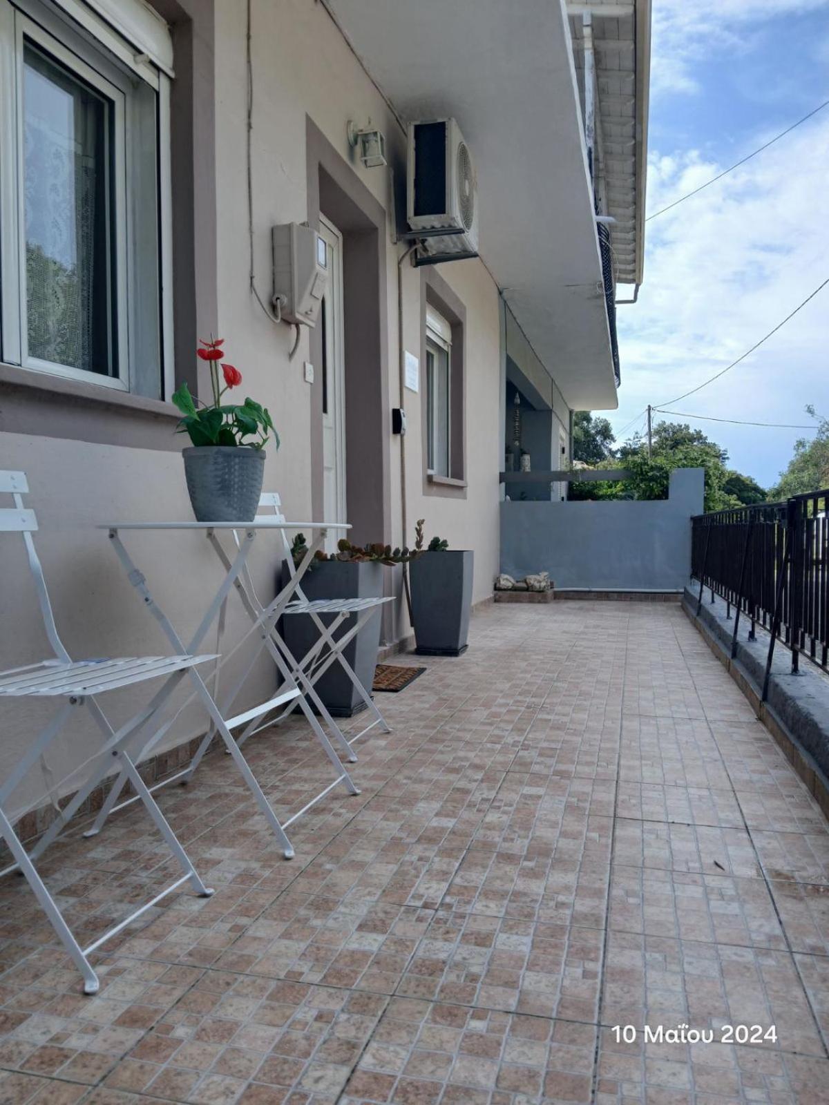 Guest House Christos Sgourades Exterior photo